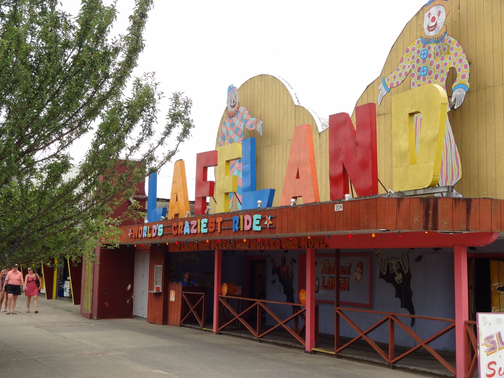 Laffland (Sylvan Beach Amusement Park) Coasterpedia The Roller Coaster and Flat Ride Wiki