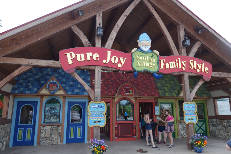 Santa s village new hampshire coasterpedia the amusement ride wiki