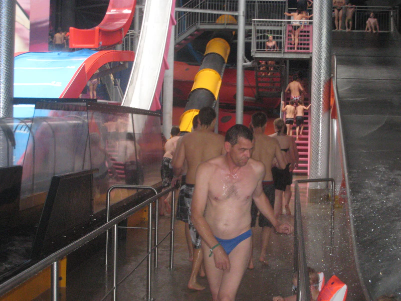 File:Galaxy Erding 2009-05 03.jpg