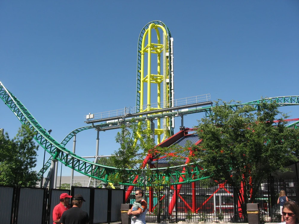 Wicked - Coasterpedia - The Amusement Ride Wiki