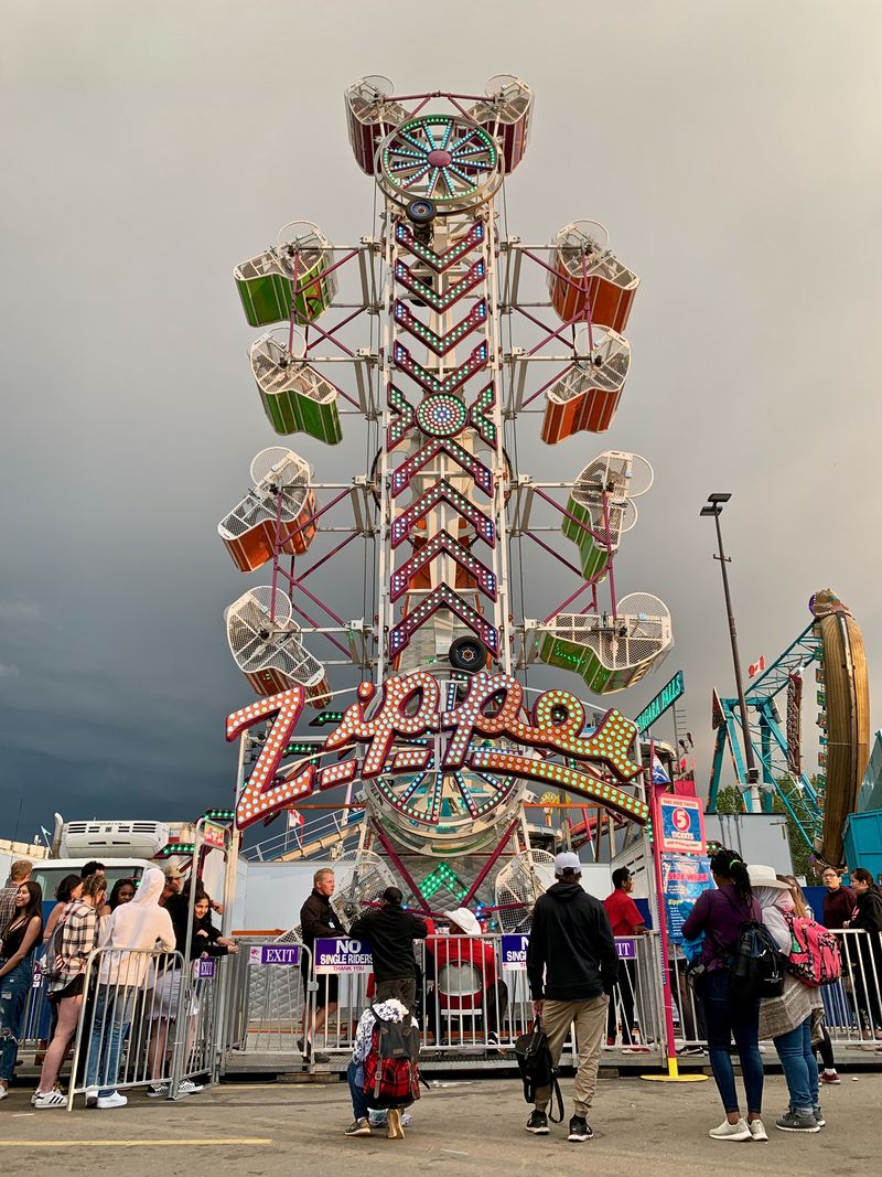 Zipper (North American Midway Entertainment) Coasterpedia The