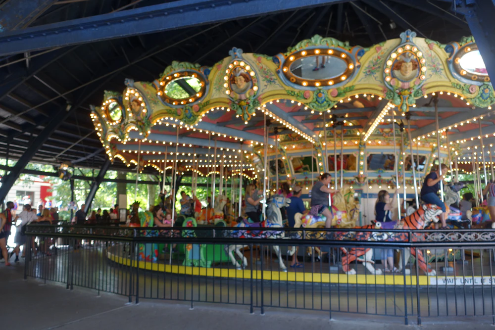 merry go round 1stデモ s-l400.jpg