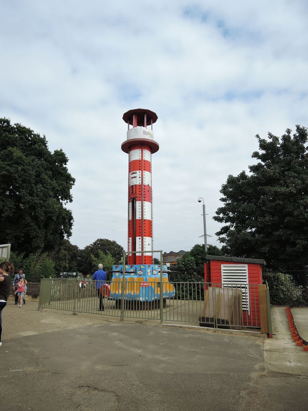 Lighthouse (Wicksteed Park) Coasterpedia The Roller Coaster and