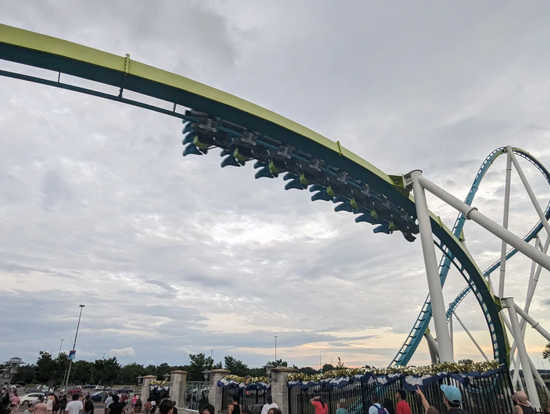 File:Fury 325 (Carowinds) 2023-06 39.jpg