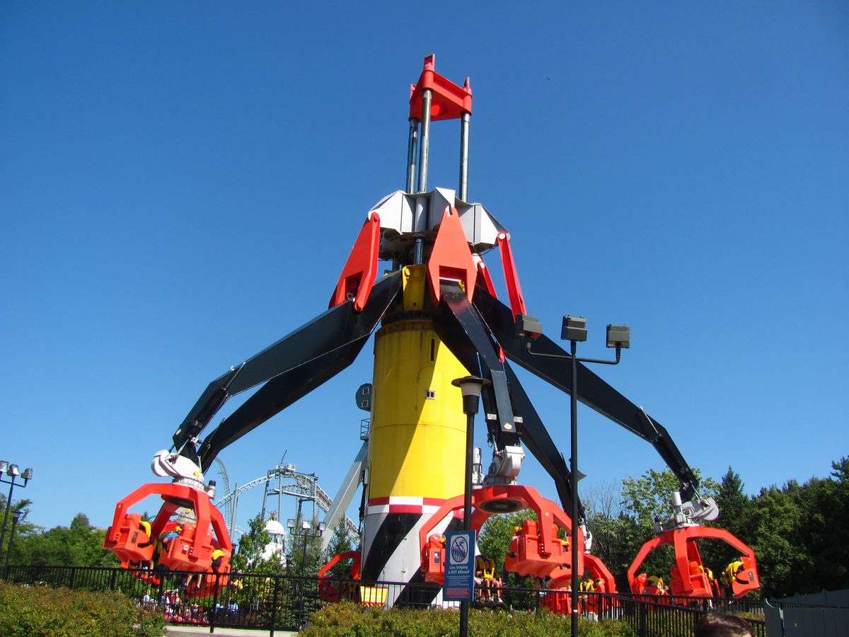 Sledge Hammer (Canada's Wonderland) Coasterpedia The Roller Coaster