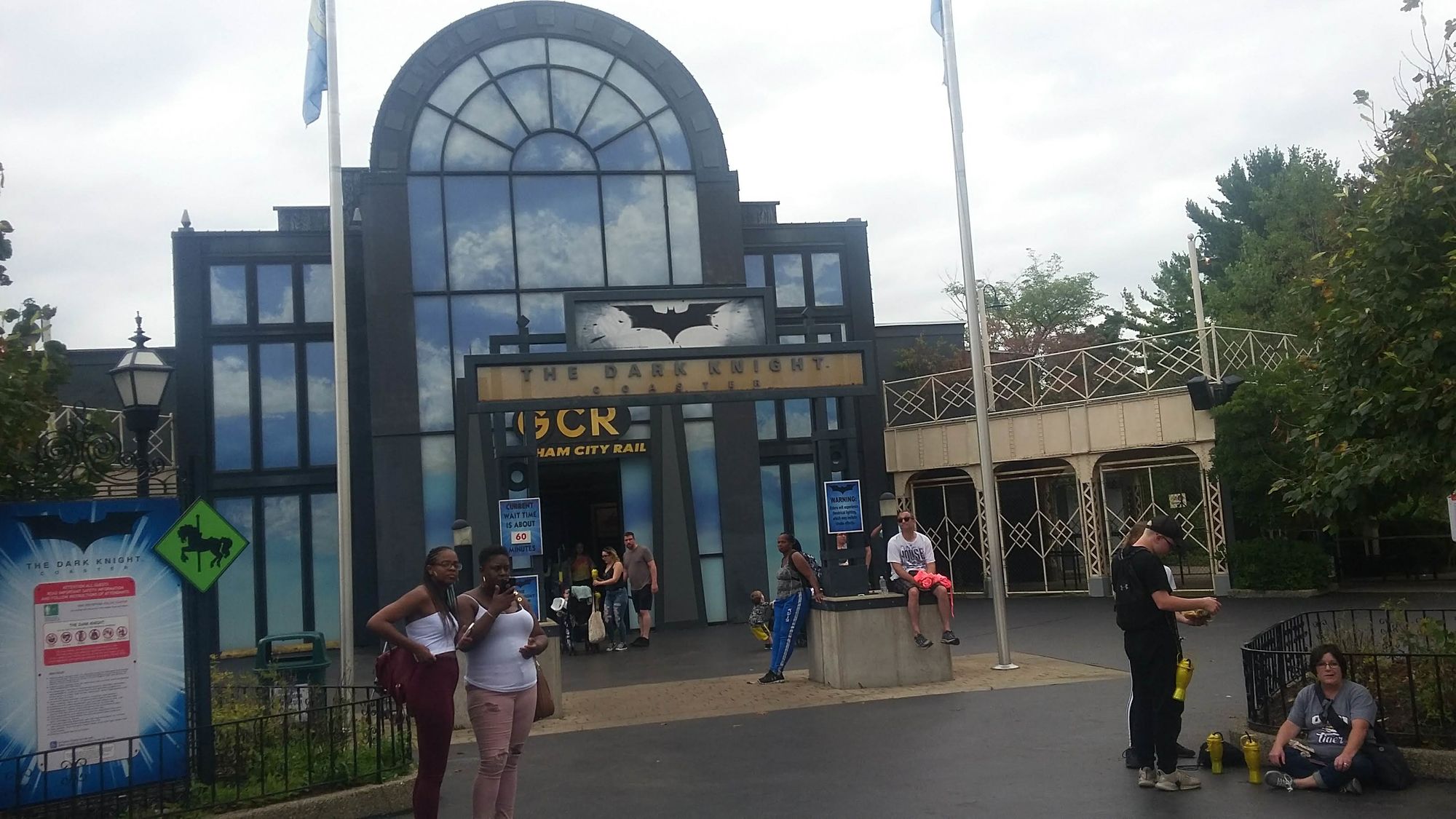 Dark Knight (Six Flags Great America) Coasterpedia The Roller