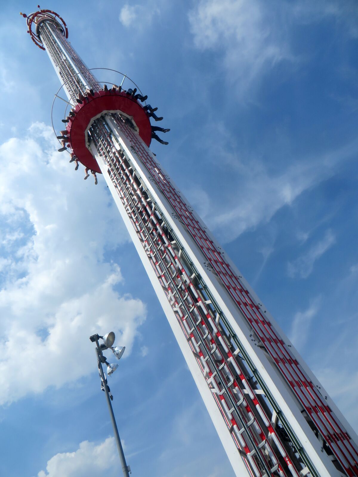 Astro Tower Coasterpedia The Roller Coaster and Flat Ride Wiki