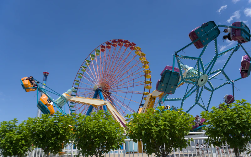 File:Troika (Cedar Point) 2024 01.jpg