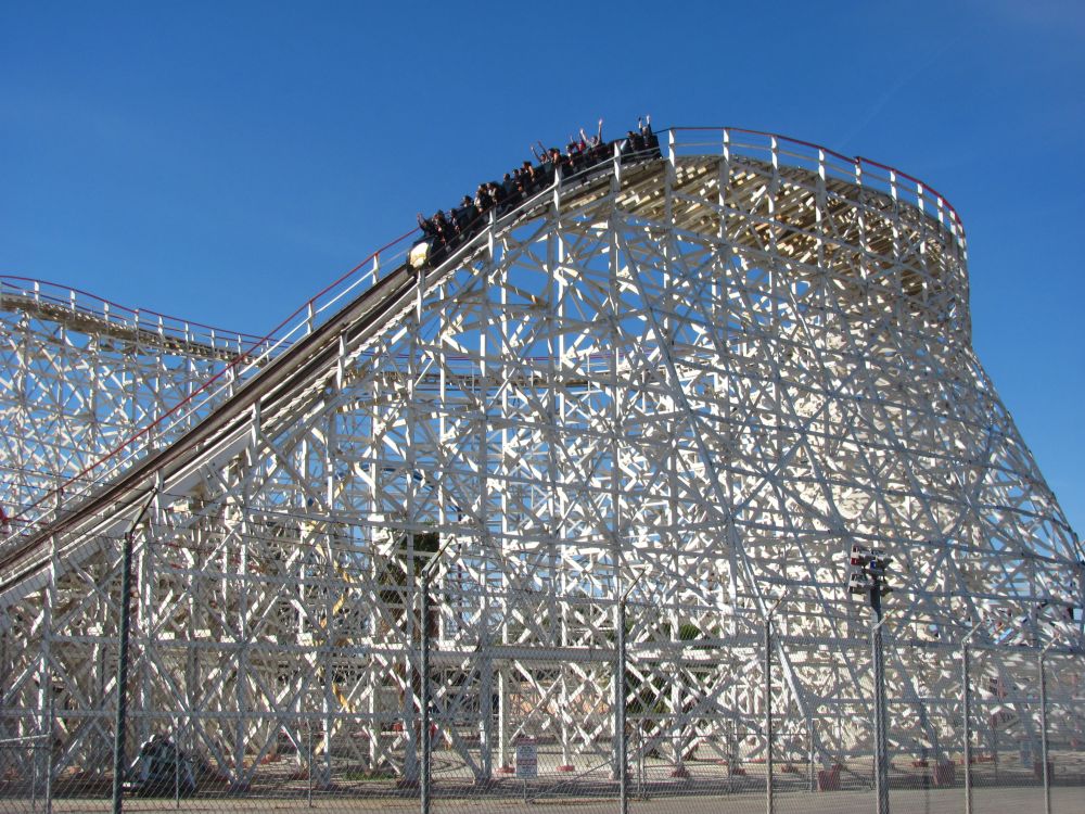 Colossus (Six Flags Magic Mountain) Coasterpedia The Roller Coaster