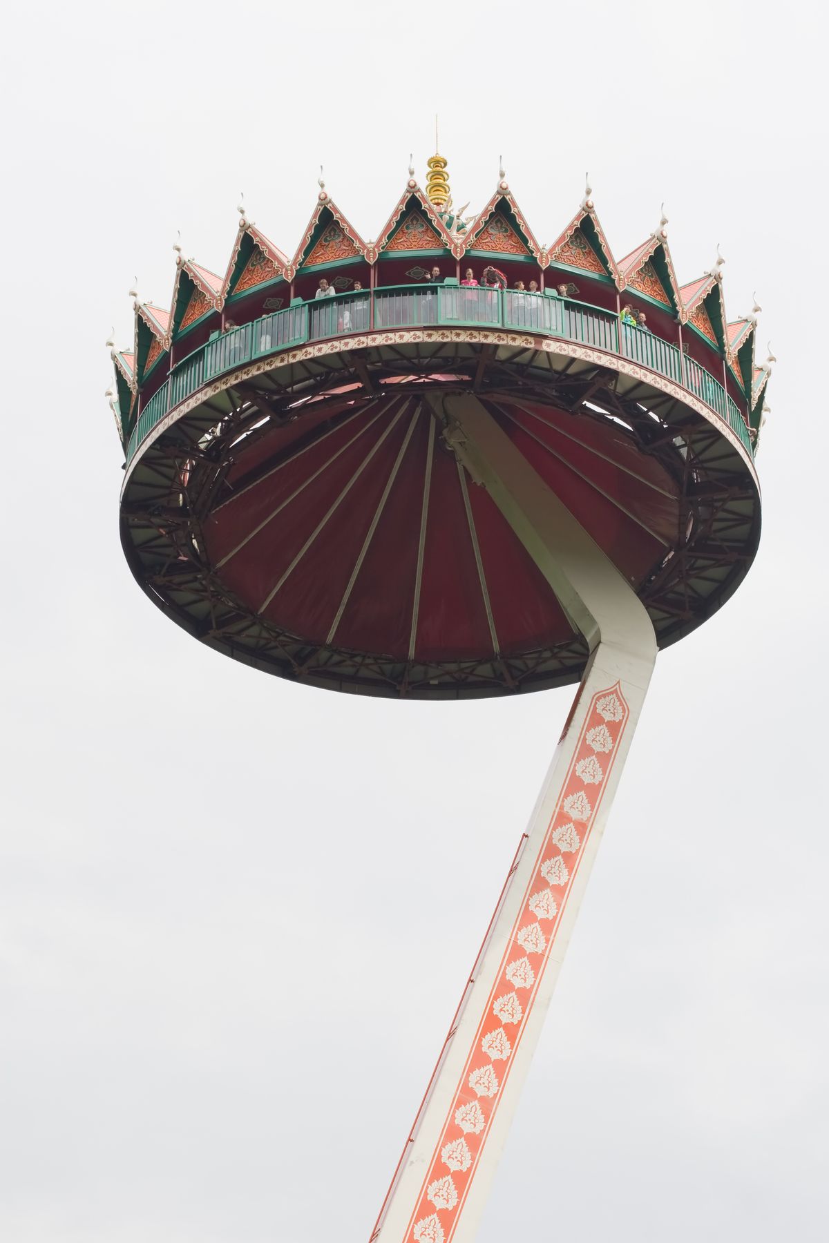 Pagode - Coasterpedia - The Roller Coaster and Flat Ride Wiki