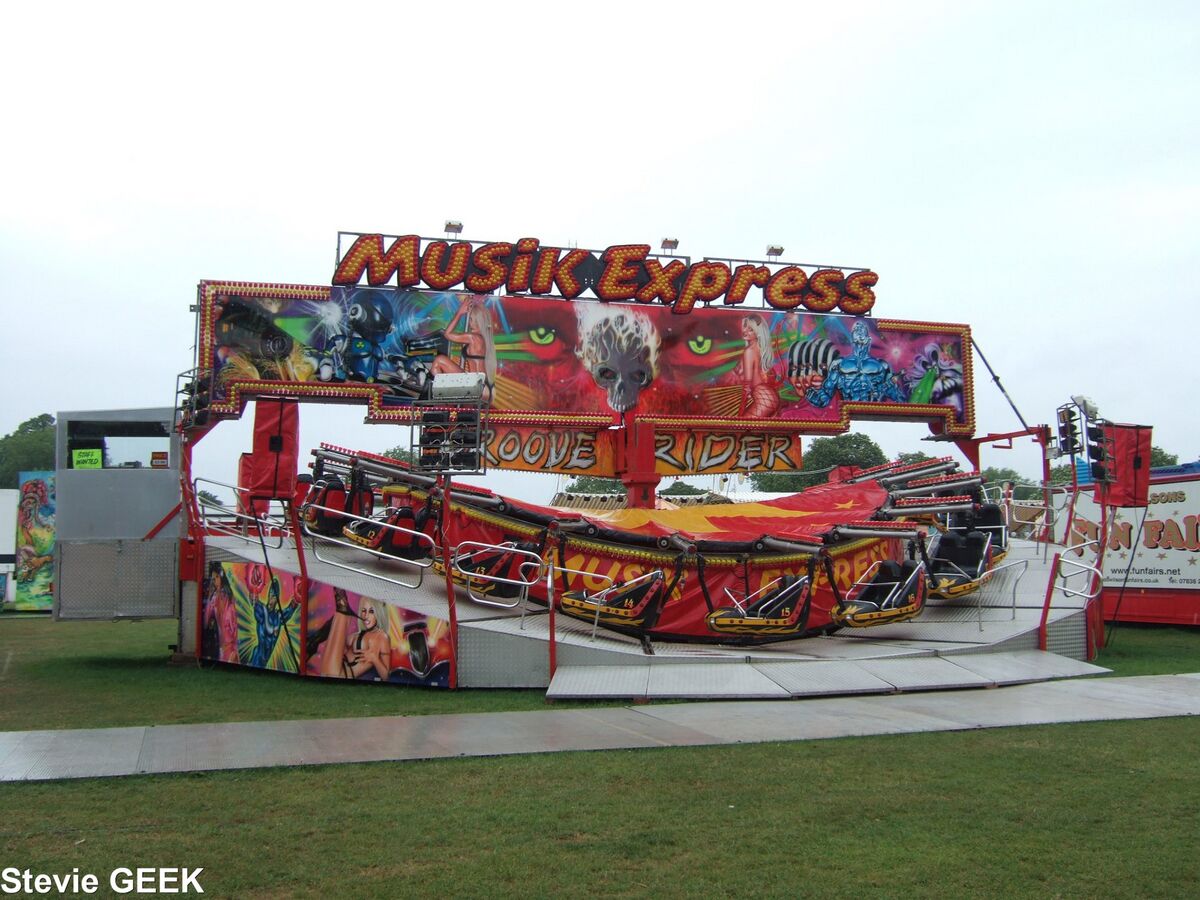 Musik Express (Rainbow Park) Coasterpedia The Roller Coaster and