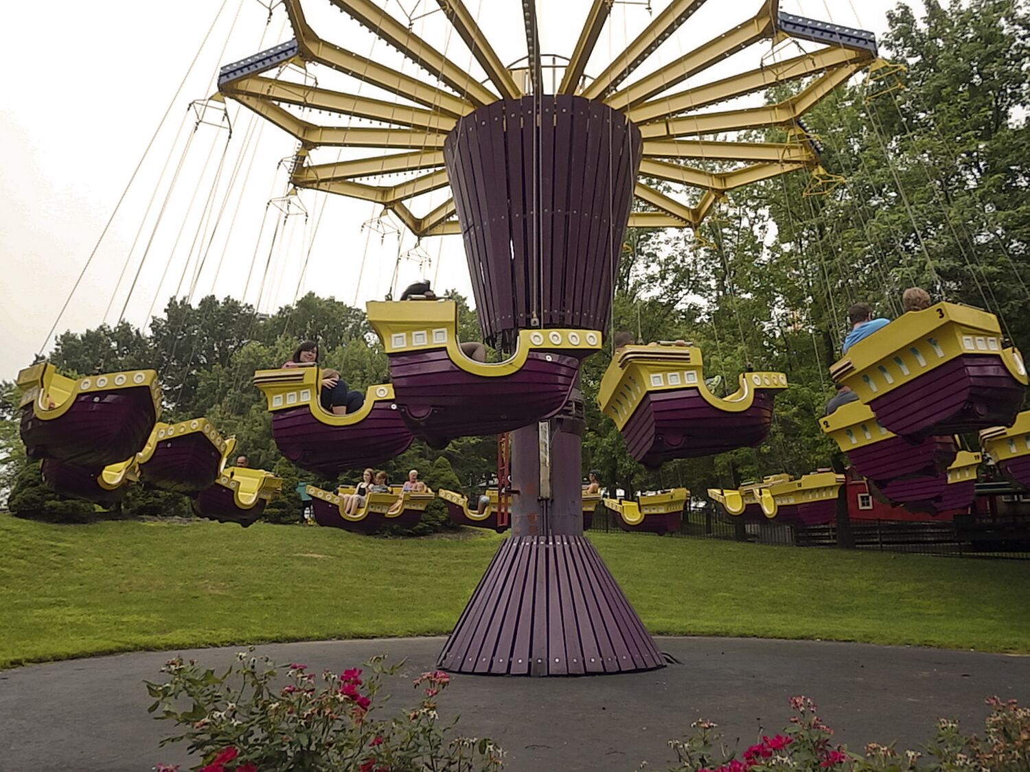Flying Dutchman (Worlds of Fun) Coasterpedia The Roller Coaster and